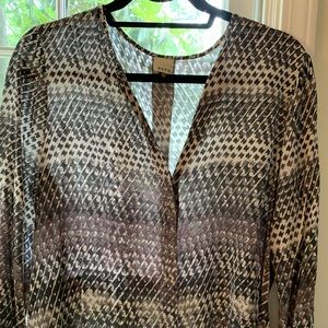 Silk blouse-washable!